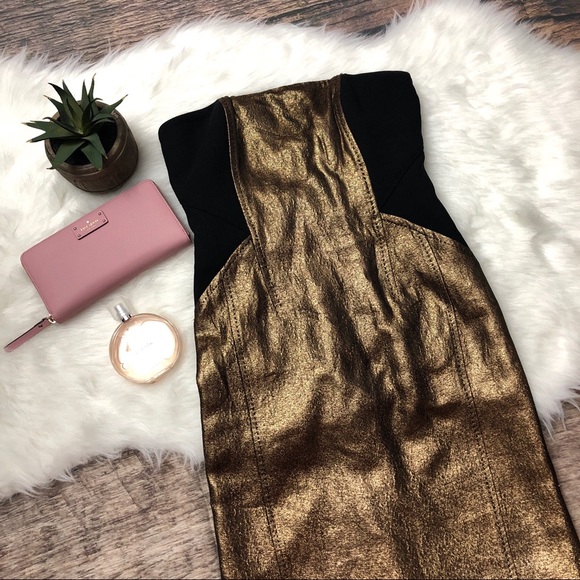 Tory Burch Dresses & Skirts - TORY BURCH Strapless Gold Shimmer Dress {B11}
